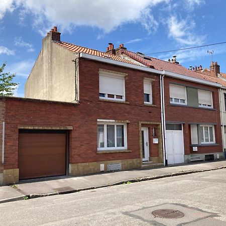 Nice House, Garden And Bbq 3Km From The Beach / Jolie Maison, Jardin Et Bbq A 3 Km De La Plage Coudekerque-Branche 외부 사진