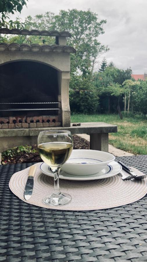 Nice House, Garden And Bbq 3Km From The Beach / Jolie Maison, Jardin Et Bbq A 3 Km De La Plage Coudekerque-Branche 외부 사진